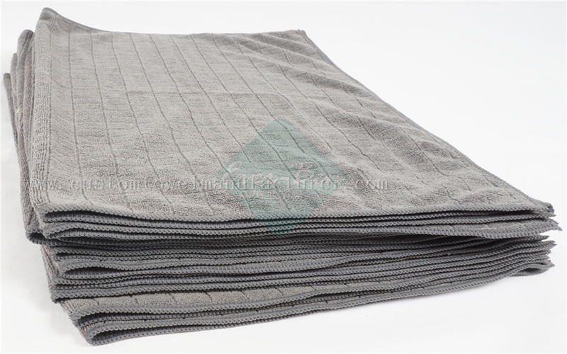 China Bulk Custom Bulk towels for bathroom towels supplier